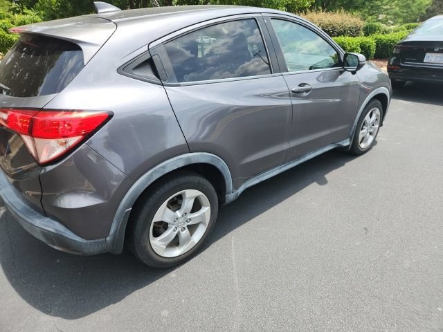Used 2016 Honda HR-V EX image 14