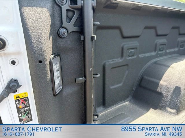Used 2024 GMC Sierra 1500 Denali AWD/4WD image 9