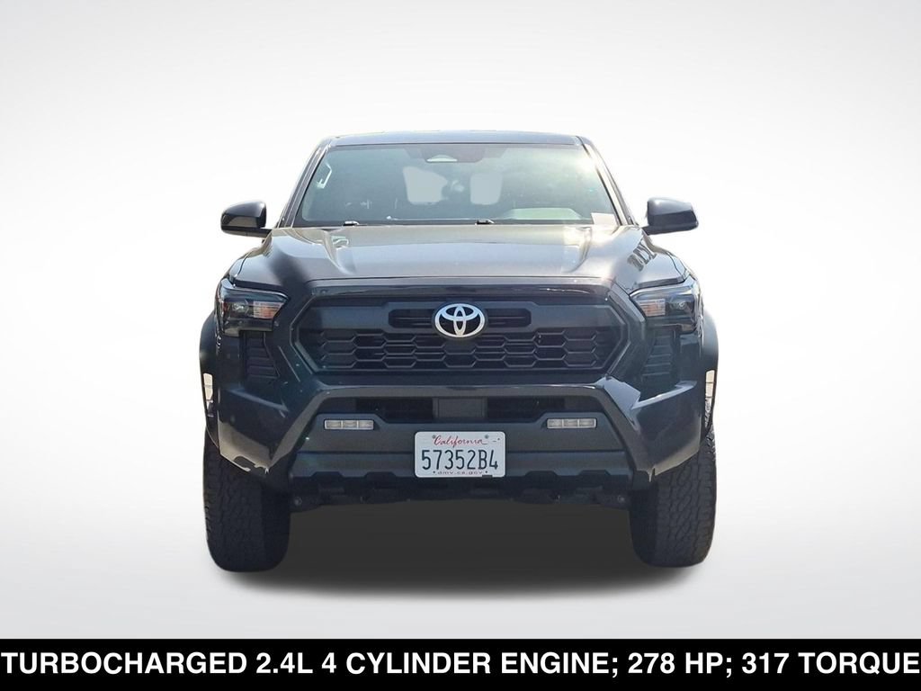 Used 2024 Toyota Tacoma TRD Off-Road AWD/4WD image 4