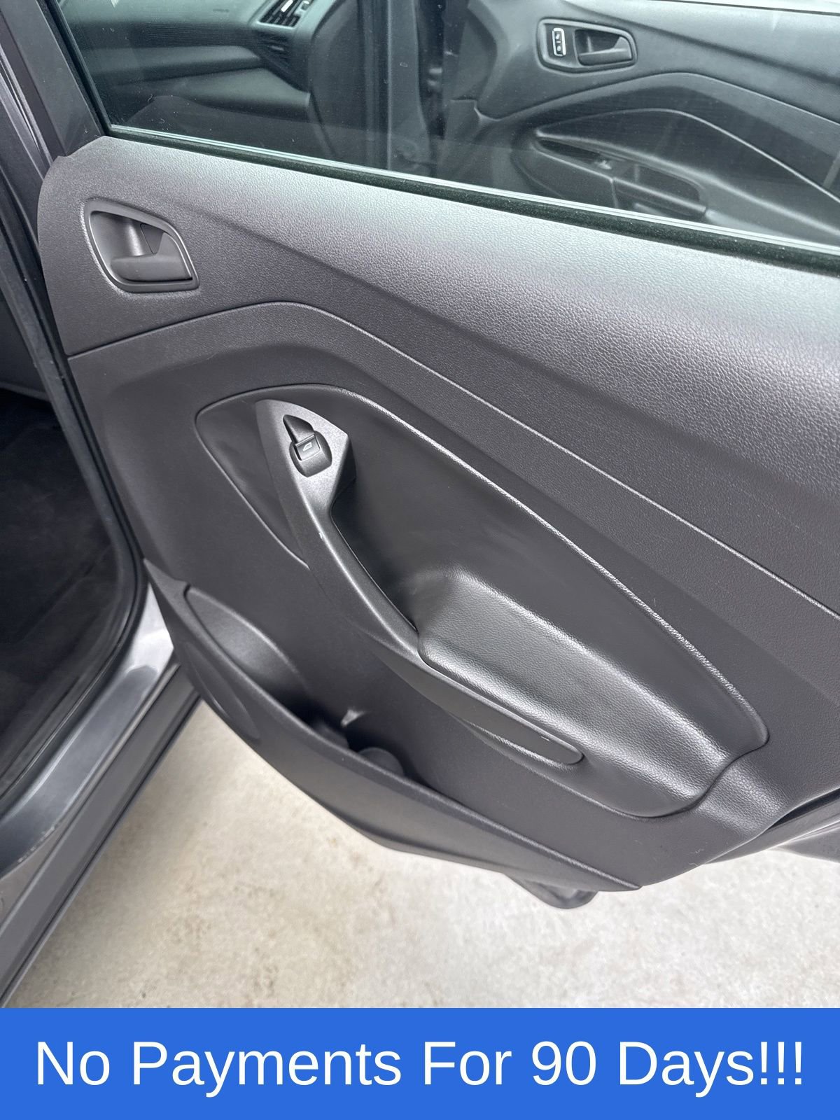 Used 2014 Ford Escape S image 32