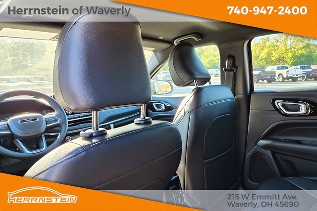 New 2026 Jeep Compass Latitude image 22