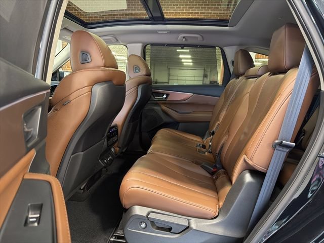 Used 2024 Acura MDX SH-AWD w/ Technology Package image 29