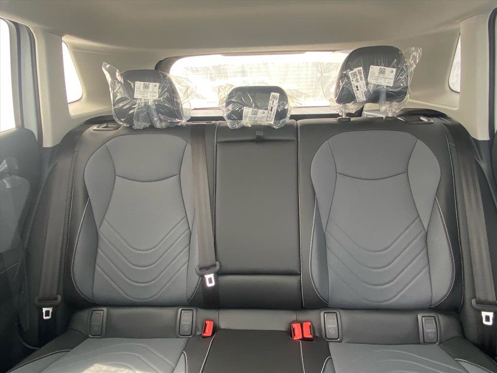 New 2026 Volkswagen Tiguan SE AWD/4WD image 10