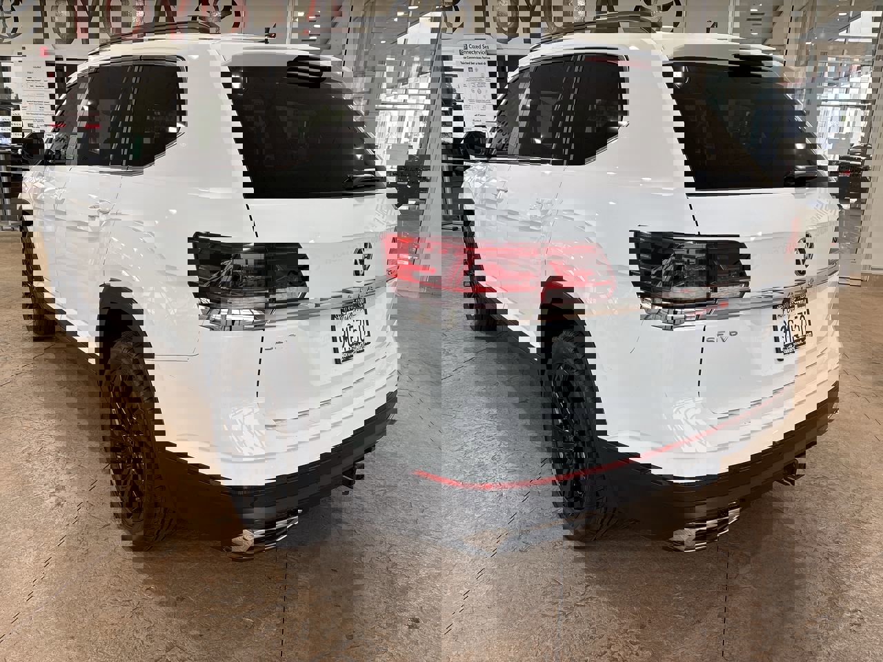 Used 2022 Volkswagen Atlas SE image 8