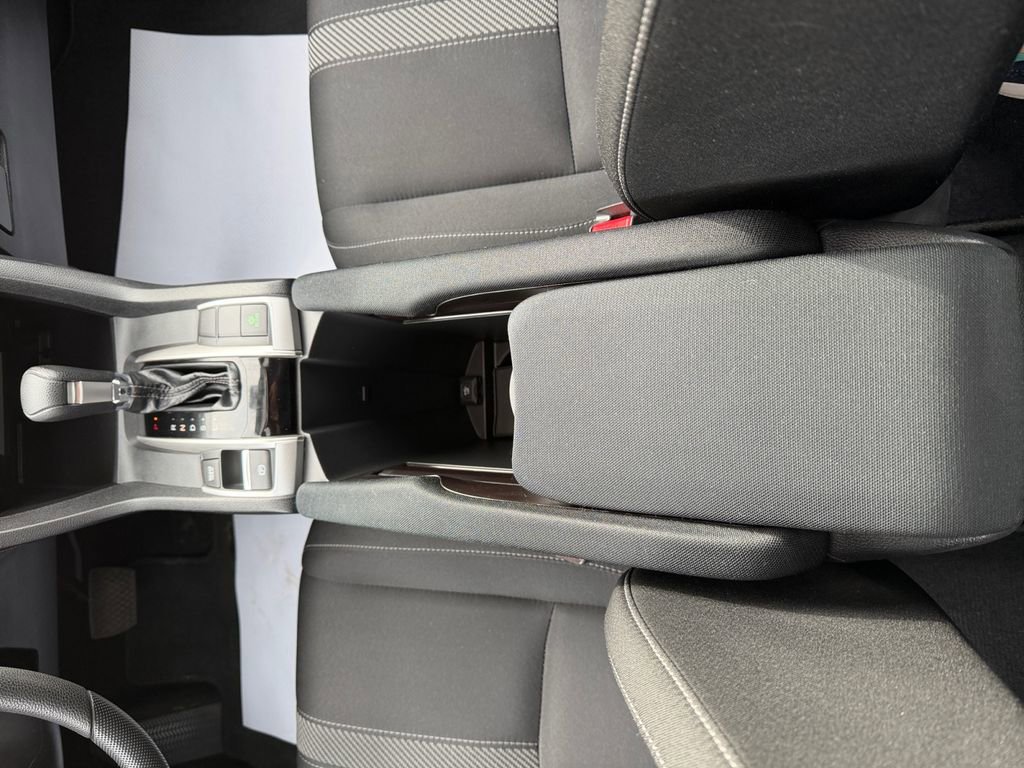 Used 2017 Honda Civic EX image 23