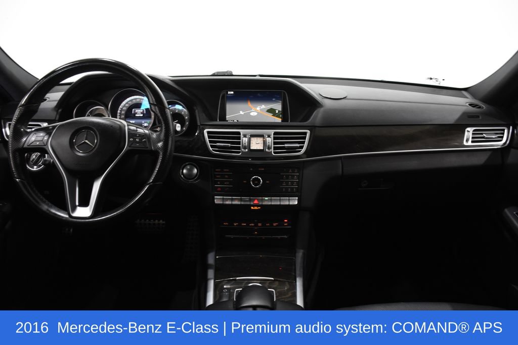 Used 2016 Mercedes-Benz E 400 4MATIC Sedan image 8