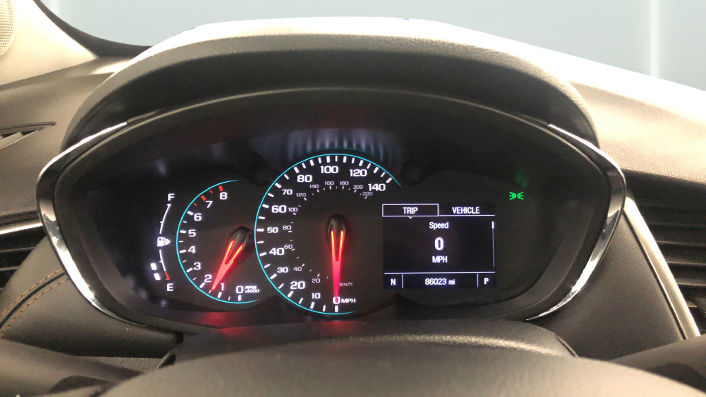 Used 2020 Chevrolet Trax LT w/ LT Convenience Package AWD/4WD image 8