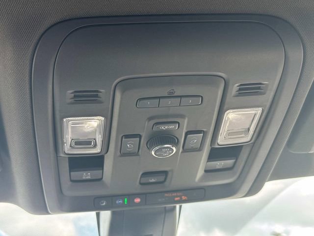 Certified 2022 Chevrolet Tahoe LT w/ LT Signature Plus Package image 25