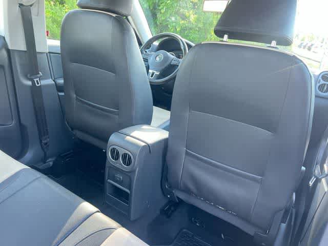 Used 2016 Volkswagen Tiguan S FWD image 13