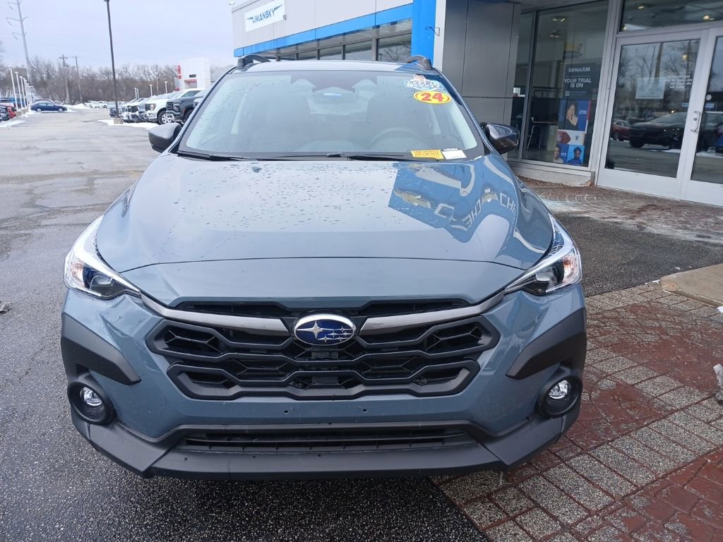 Used 2024 Subaru Crosstrek 2.0i Premium image 3