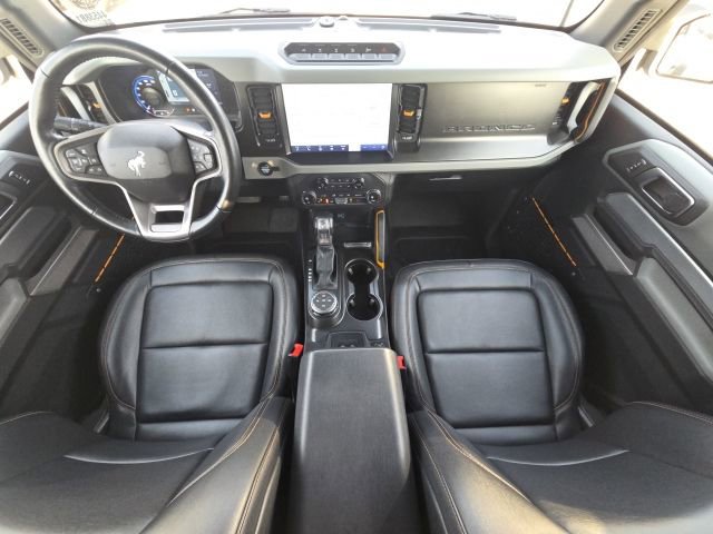 Used 2023 Ford Bronco Badlands image 30