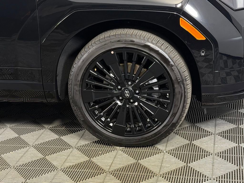 Used 2025 Hyundai Santa Fe Calligraphy image 12