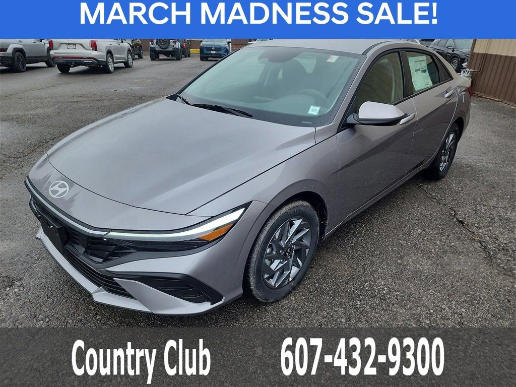 New 2025 Hyundai Elantra Blue image 4