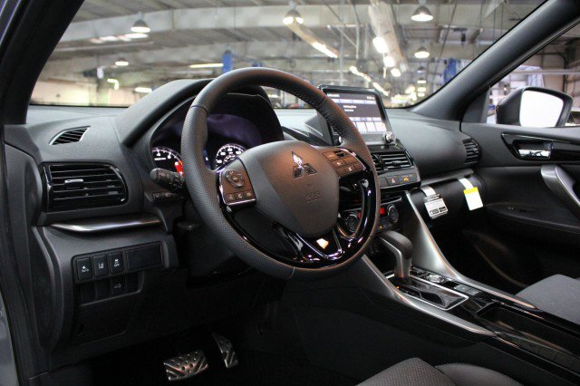 New 2026 Mitsubishi Eclipse Cross Black Edition image 5