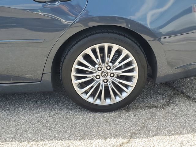 Used 2019 Toyota Avalon Limited w/ All Weather Liner Package image 10