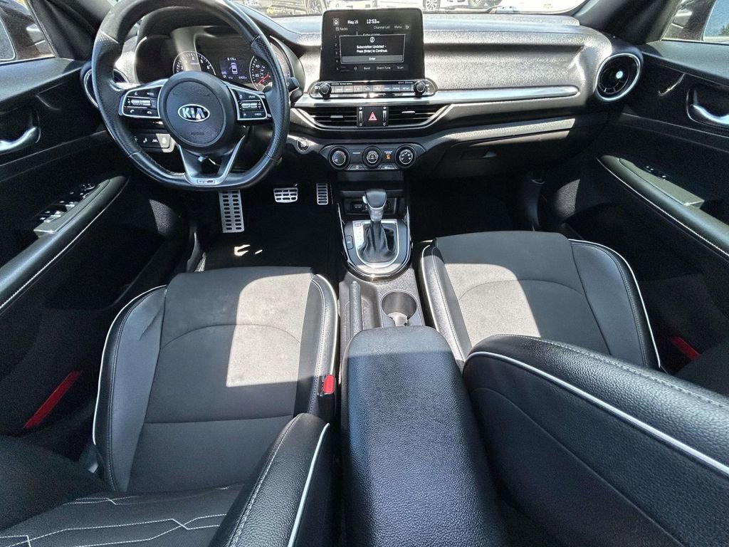 Used 2021 Kia Forte GT-Line w/ GT-Line Premium Package FWD image 13