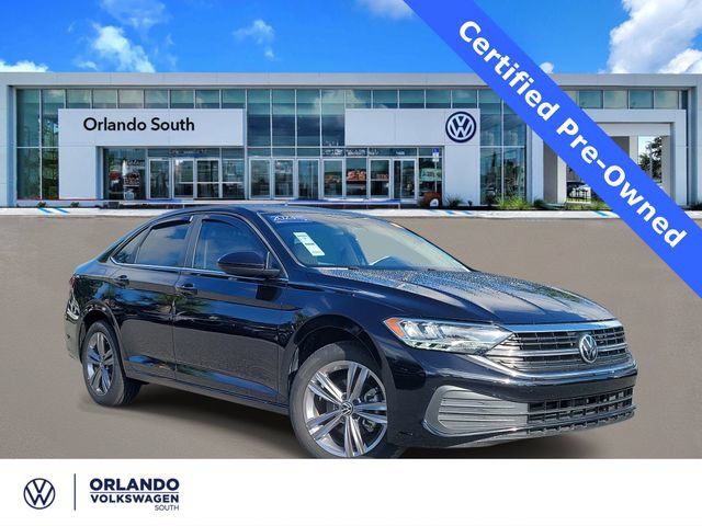 Certified 2023 Volkswagen Jetta SE w/ Panoramic Sunroof Package