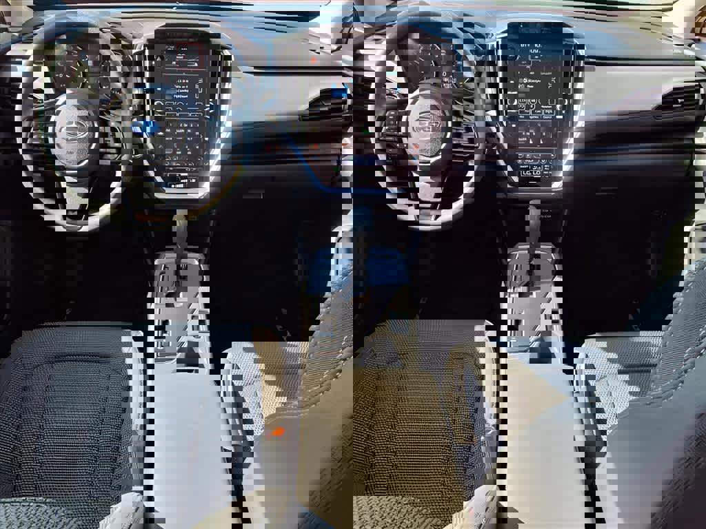 Used 2024 Subaru Crosstrek 2.0i Premium image 11