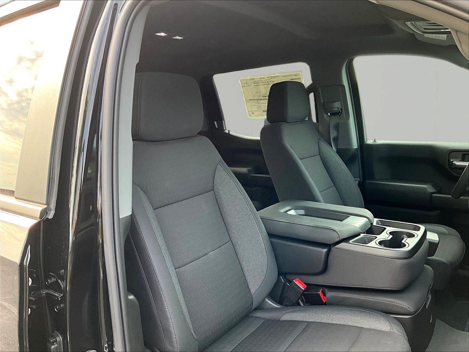 New 2026 Chevrolet Silverado 1500 Custom w/ Rally Edition AWD/4WD image 18