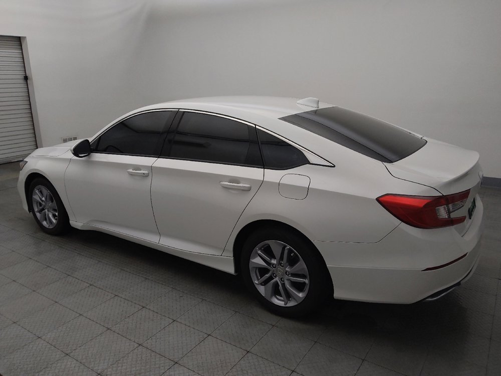 Used 2018 Honda Accord LX image 3