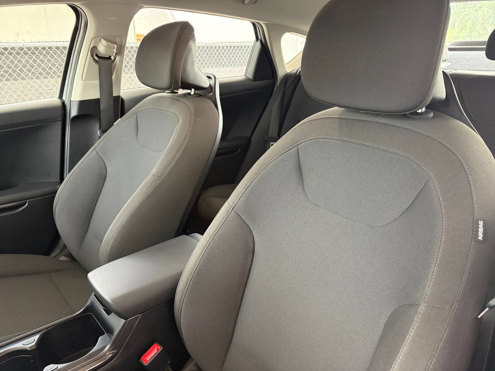 Used 2026 Kia K4 FWD image 36