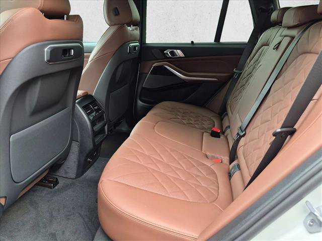New 2026 BMW X5 xDrive40i w/ Premium Package AWD/4WD image 17