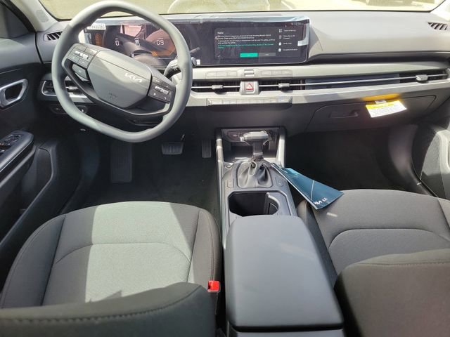 New 2026 Kia K4 LXS image 15