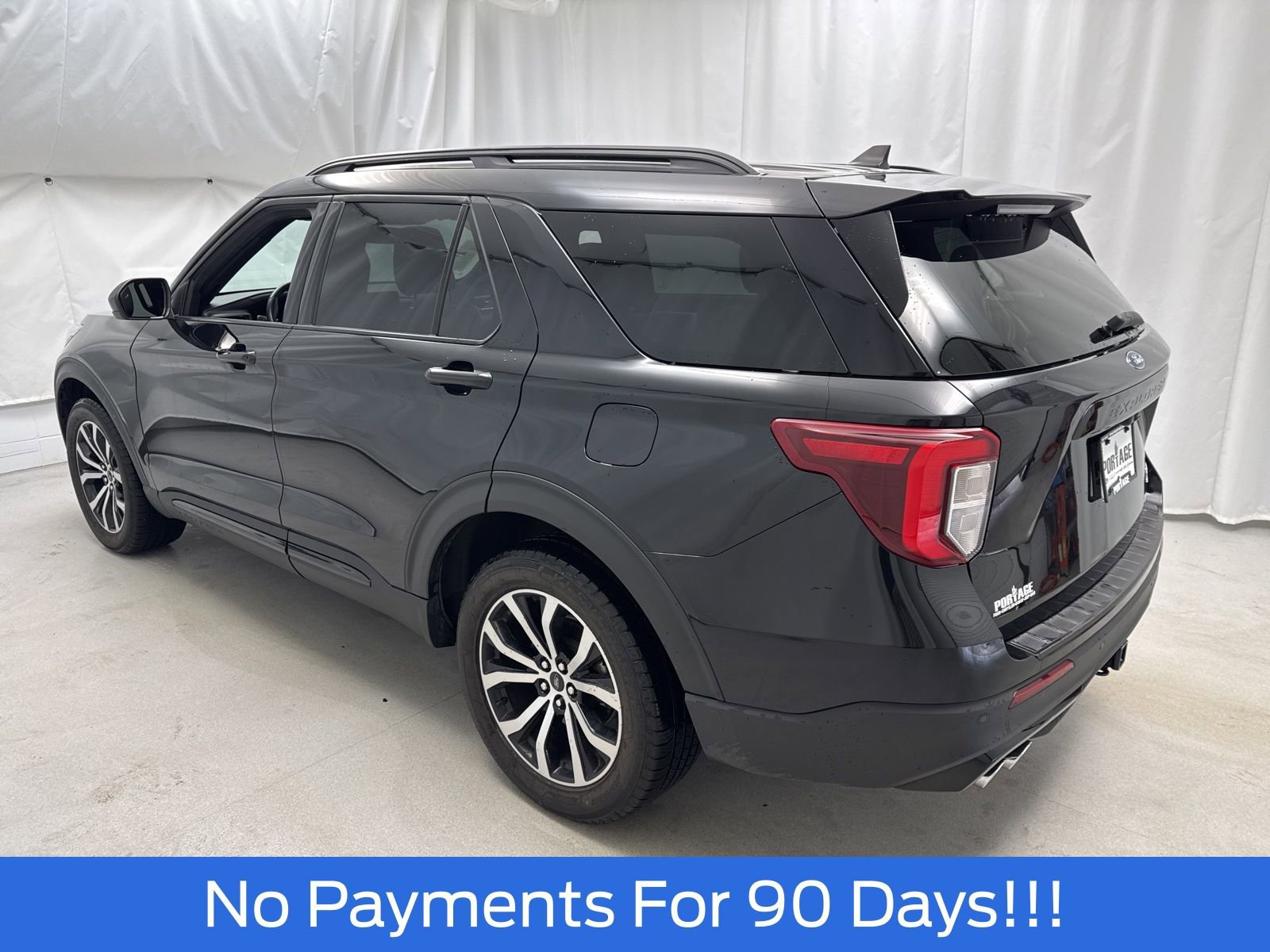 Used 2023 Ford Explorer ST image 5