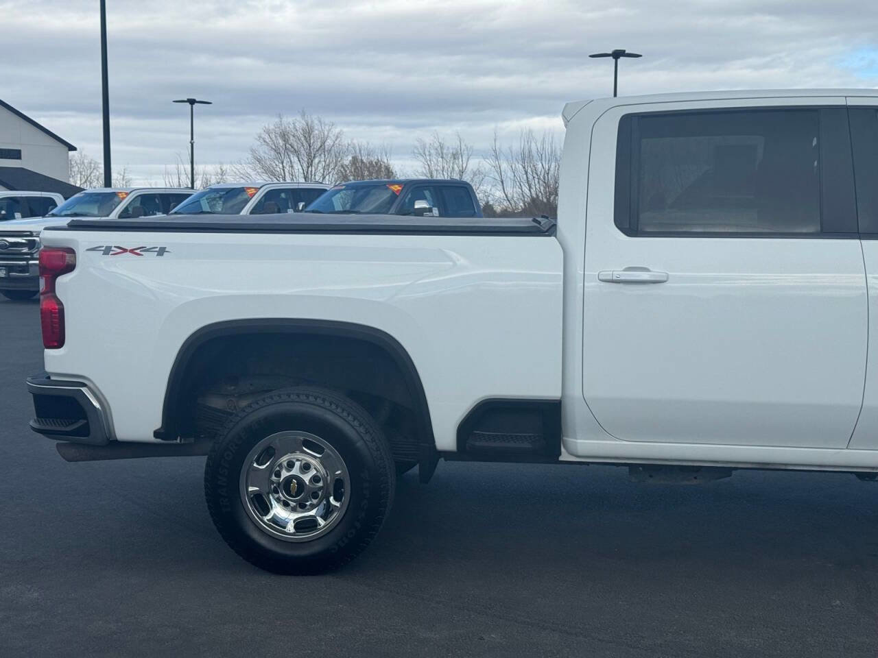 Used 2020 Chevrolet Silverado 2500 LT w/ True North Edition AWD/4WD image 5