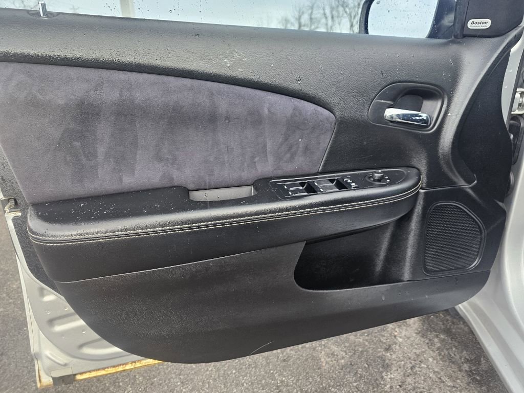 Used 2012 Chrysler 200 S image 21