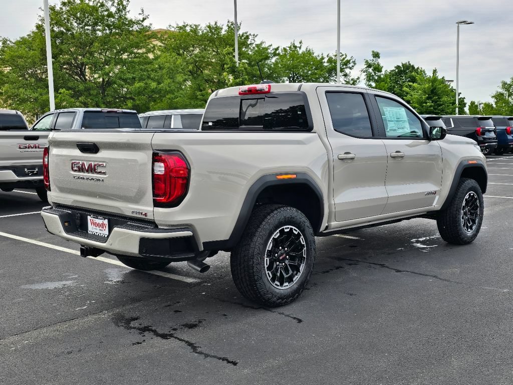 New 2026 GMC Canyon AT4 w/ AT4 Premium Package AWD/4WD image 8