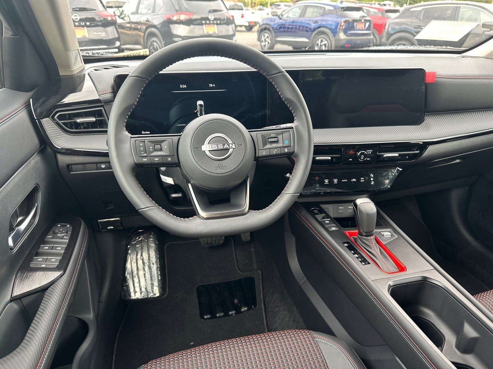 New 2026 Nissan Kicks SR image 22