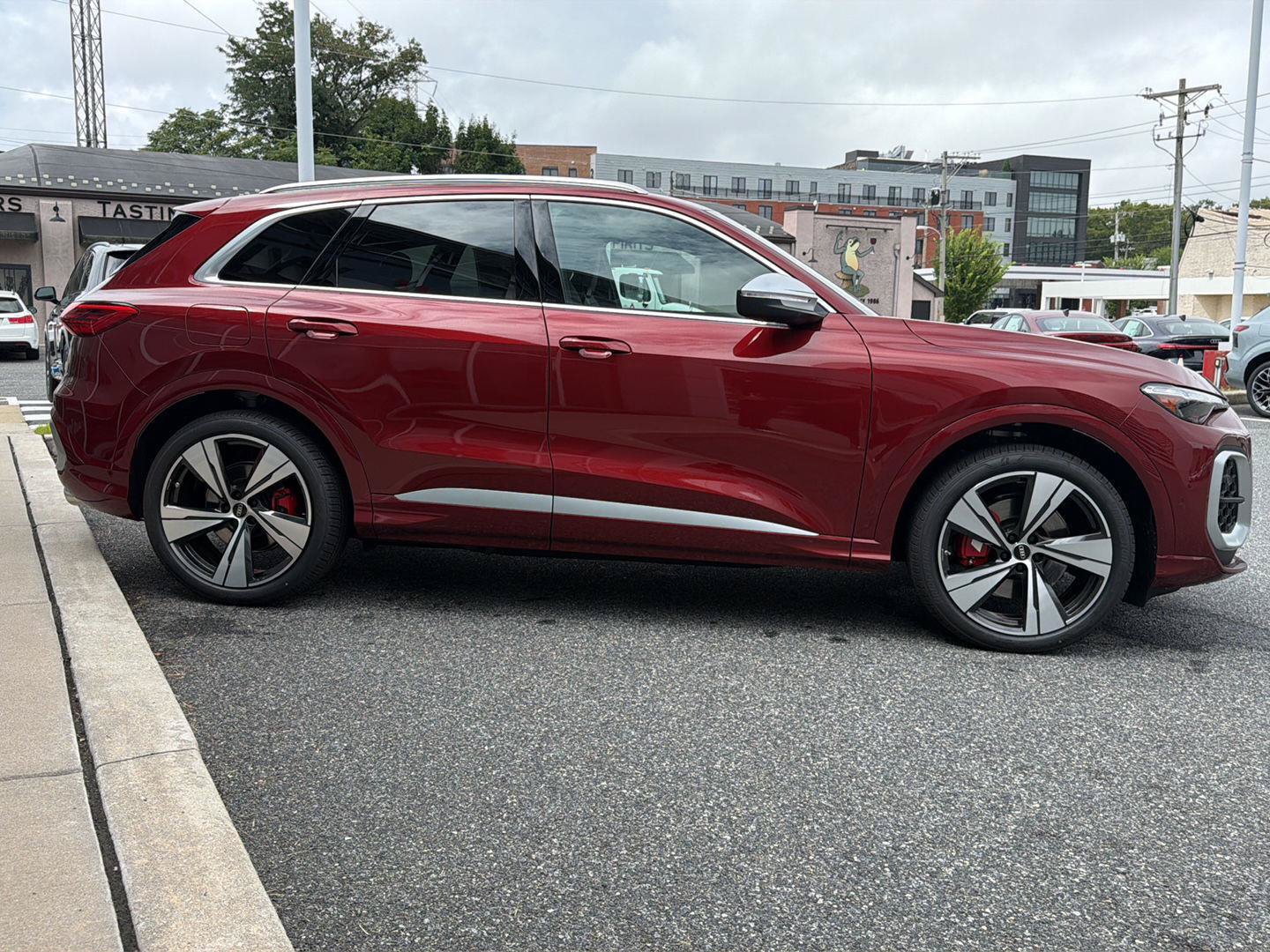 New 2026 Audi SQ5 Premium Plus AWD/4WD image 6