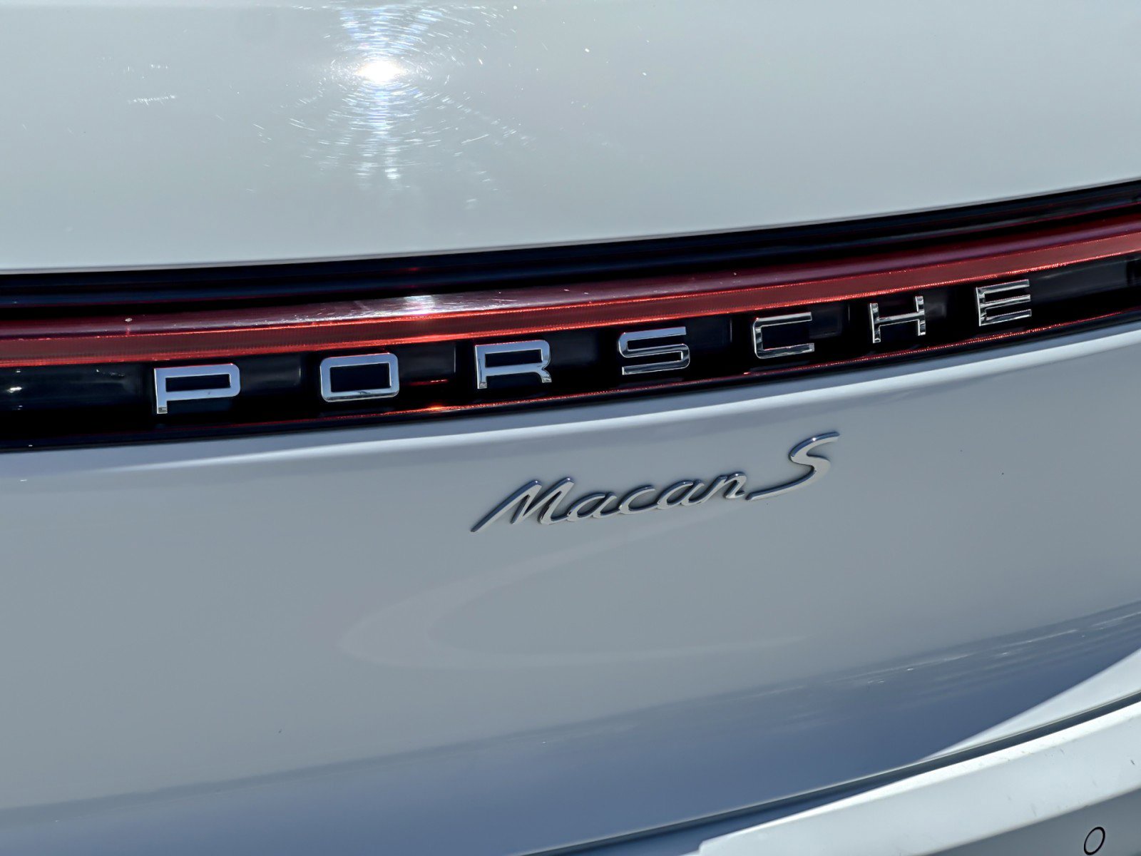 Used 2024 Porsche Macan S AWD/4WD image 27