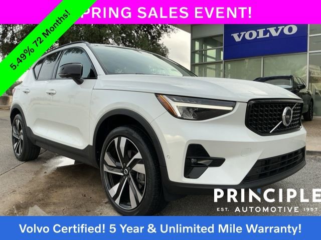 Certified 2023 Volvo XC40 B4 Ultimate w/ Protection Package Premier