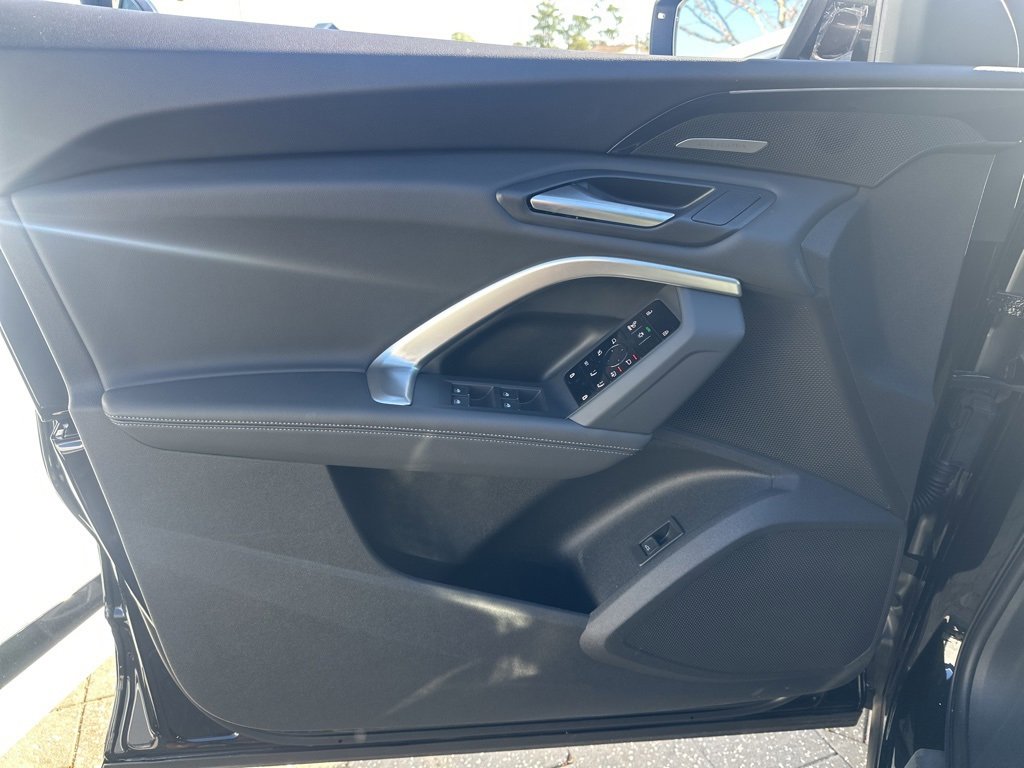 New 2025 Audi Q5 Premium Plus image 12