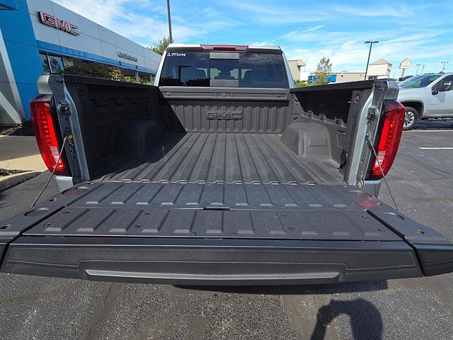 Used 2026 GMC Sierra 1500 SLT w/ SLT Premium Package AWD/4WD image 16