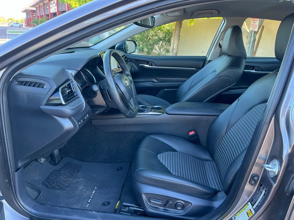 Used 2023 Toyota Camry SE image 19