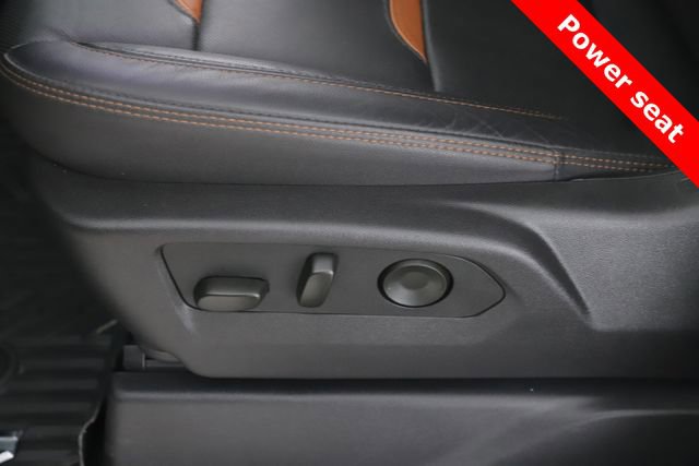 Used 2025 GMC Sierra 1500 AT4 w/ Technology Package AWD/4WD image 19