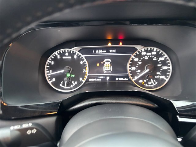 Used 2024 Nissan Pathfinder SV image 29