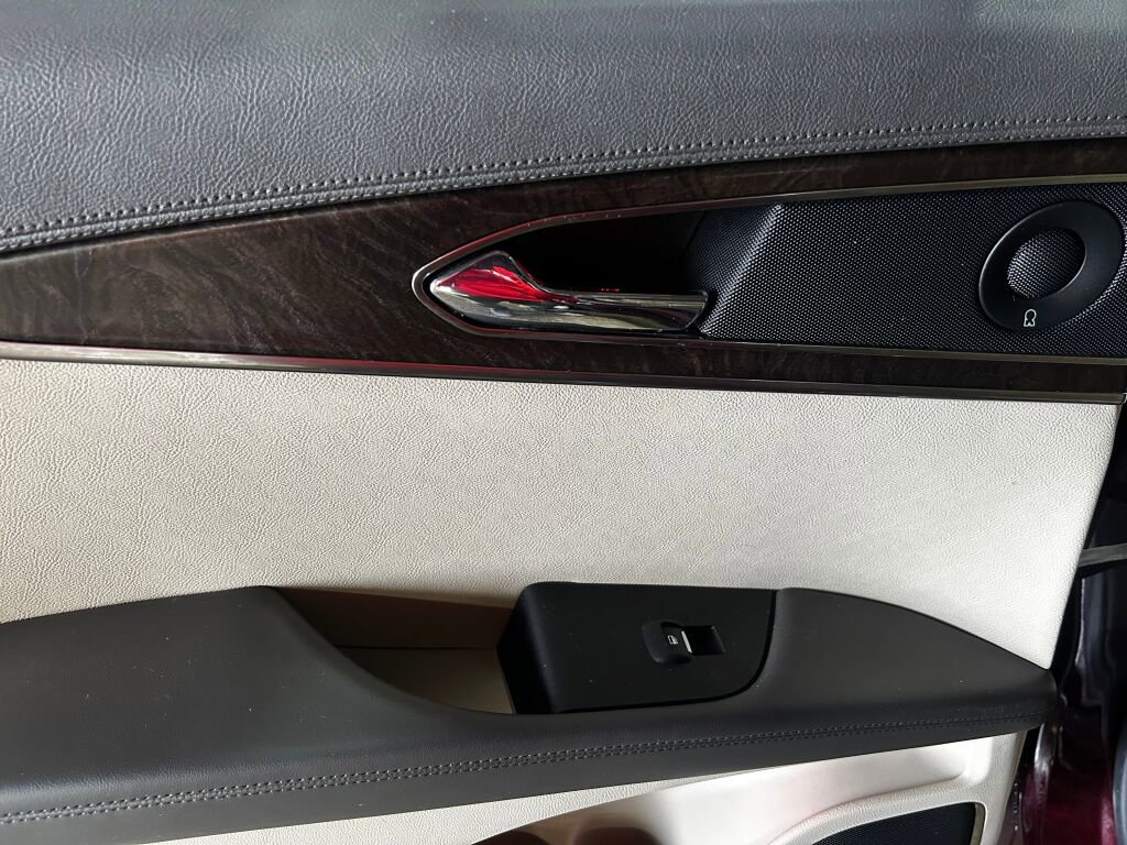 Used 2020 Lincoln Nautilus Reserve image 20