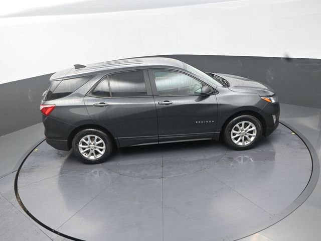 Used 2020 Chevrolet Equinox LS w/ LS Convenience Package AWD/4WD image 9