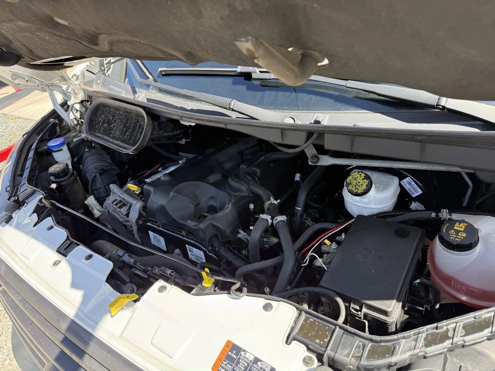 Used 2017 Ford Transit 250 148 Medium Roof image 17