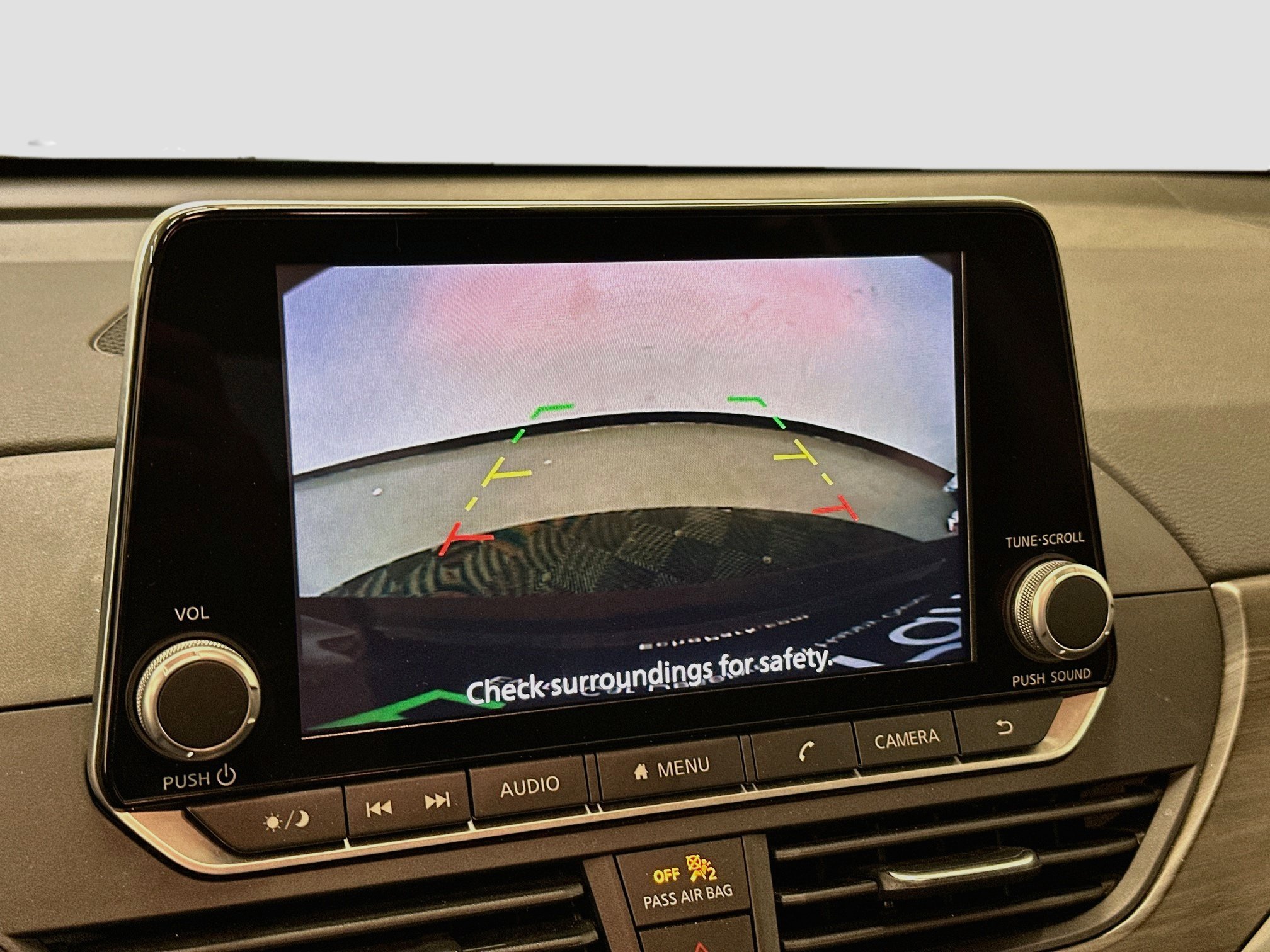 Used 2025 Nissan Altima 2.5 SV AWD/4WD image 22
