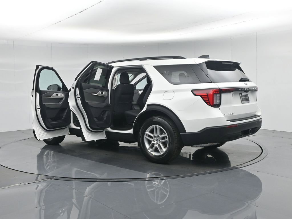 New 2026 Ford Explorer Active RWD image 34