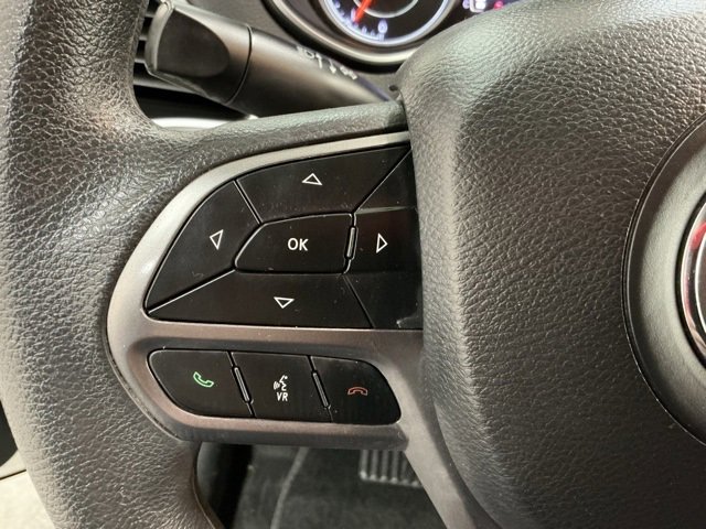 Used 2020 Jeep Cherokee Latitude image 25