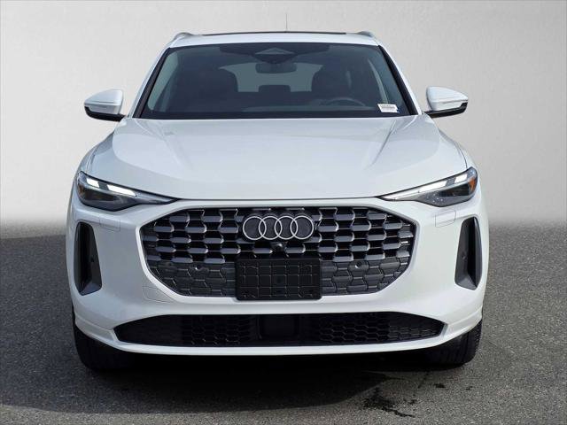 Used 2025 Audi Q5 Premium w/ Convenience Package AWD/4WD image 8