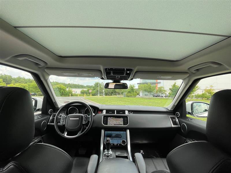 Used 2016 Land Rover Range Rover Sport SE AWD/4WD image 52