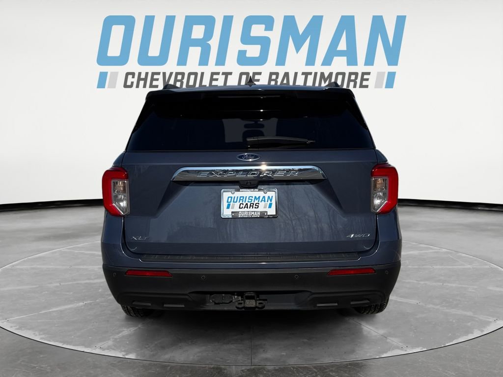 Used 2021 Ford Explorer XLT w/ Class III Trailer Tow Package image 5