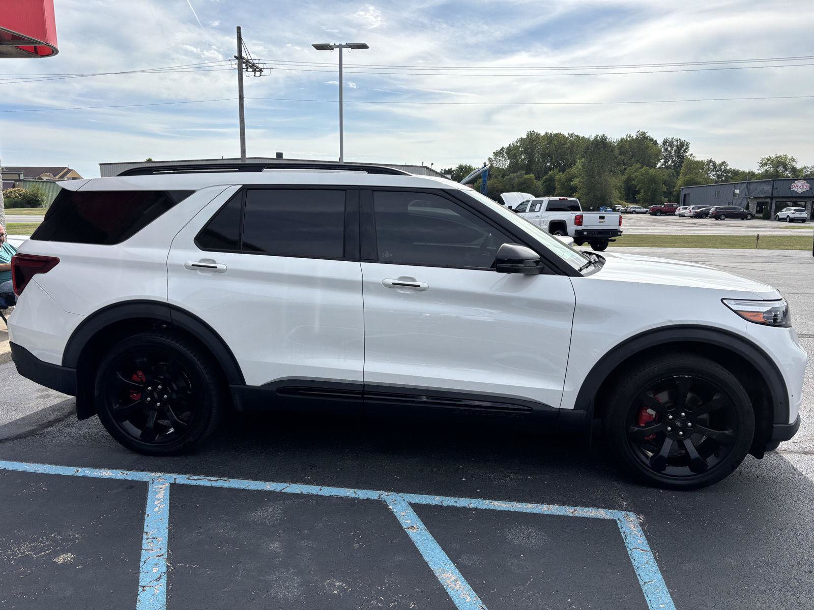 Used 2021 Ford Explorer ST w/ Equipment Group 401A AWD/4WD image 18